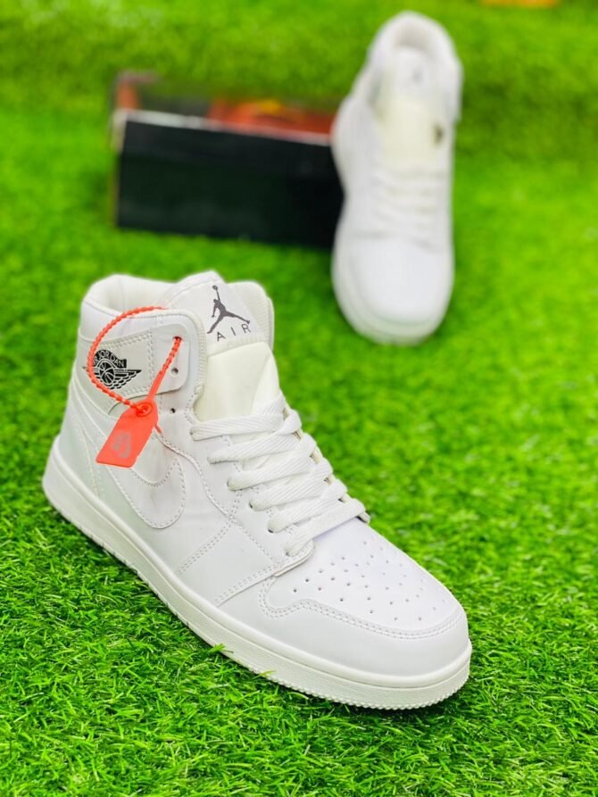 AR JDN 1 - High - Triple White