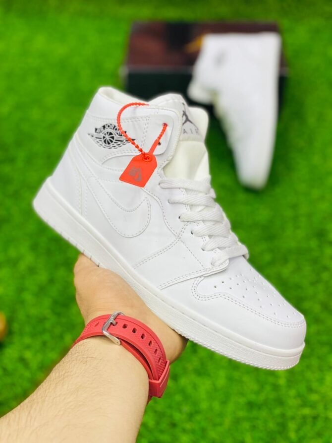 AR JDN 1 - High - Triple White