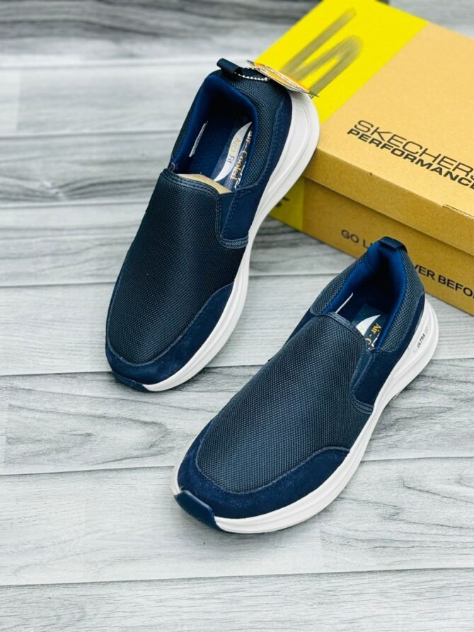 Skcherrs Ultra Go Air Cooled Memory Foam - Blue White