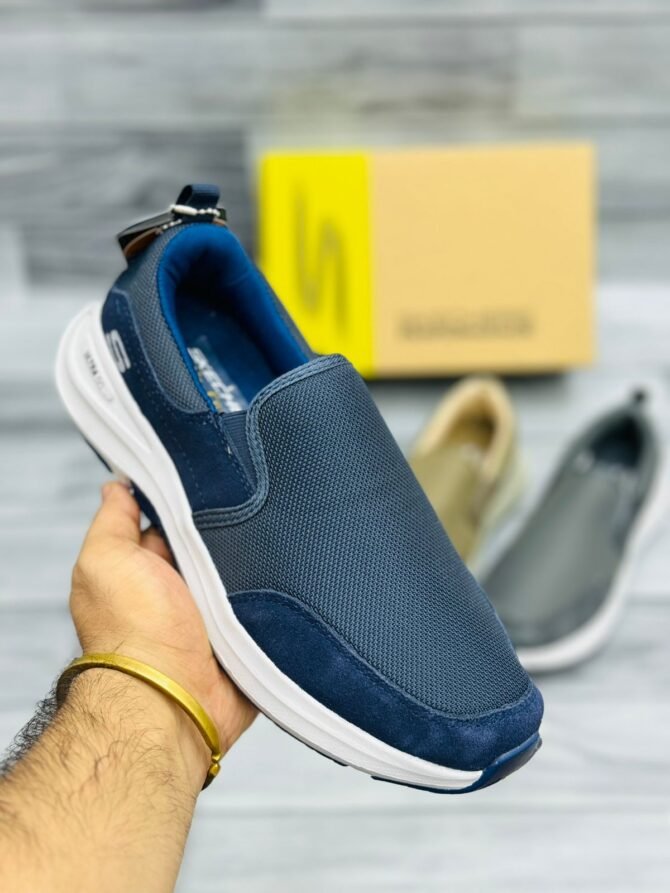 Skcherrs Ultra Go Air Cooled Memory Foam - Blue White